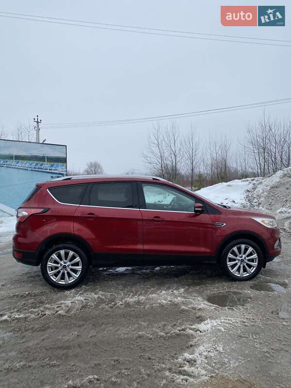 Позашляховик / Кросовер Ford Escape 2017 в Львові