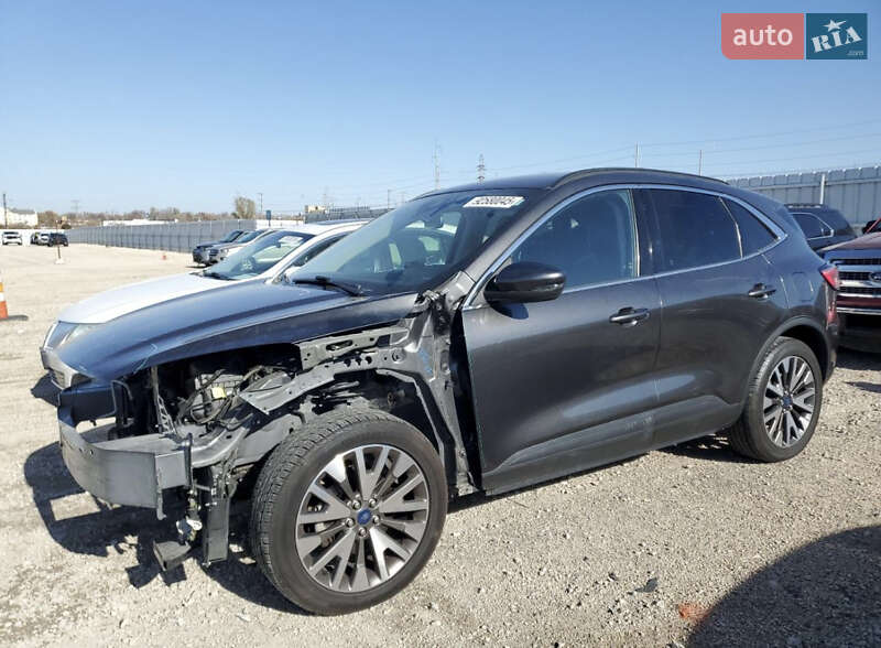 Позашляховик / Кросовер Ford Escape 2020 в Стрию