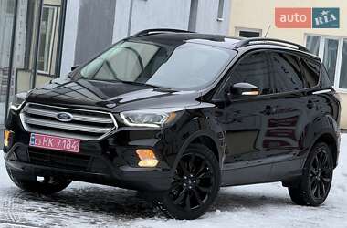 Внедорожник / Кроссовер Ford Escape 2018 в Дрогобыче