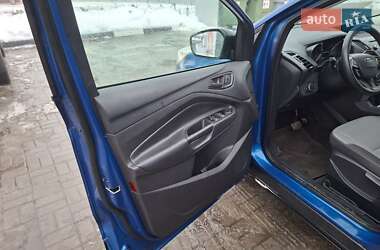 Позашляховик / Кросовер Ford Escape 2017 в Харкові