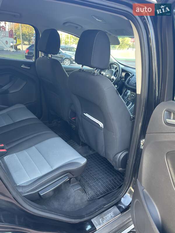 Внедорожник / Кроссовер Ford Escape 2012 в Ивано-Франковске фото 8 Внедорожник / Кроссовер Ford Escape 2012 в Ивано-Франковске