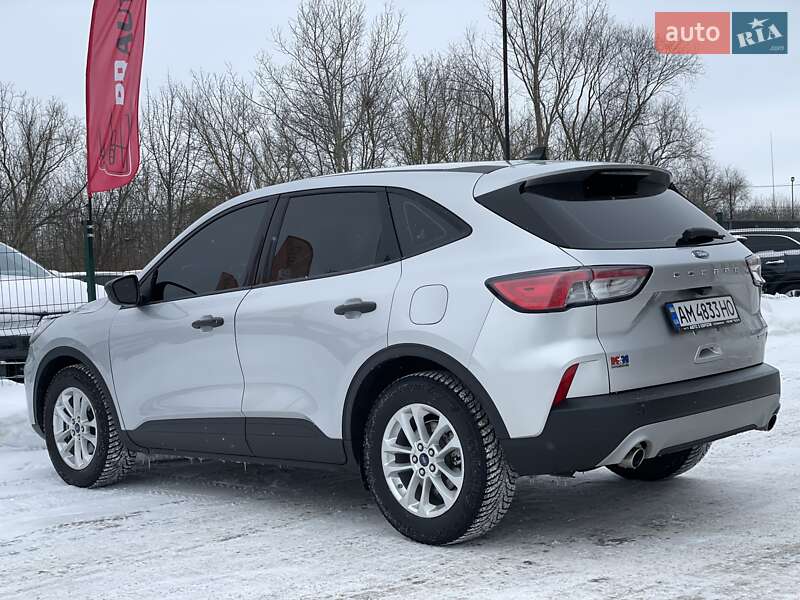 Внедорожник / Кроссовер Ford Escape 2020 в Бердичеве