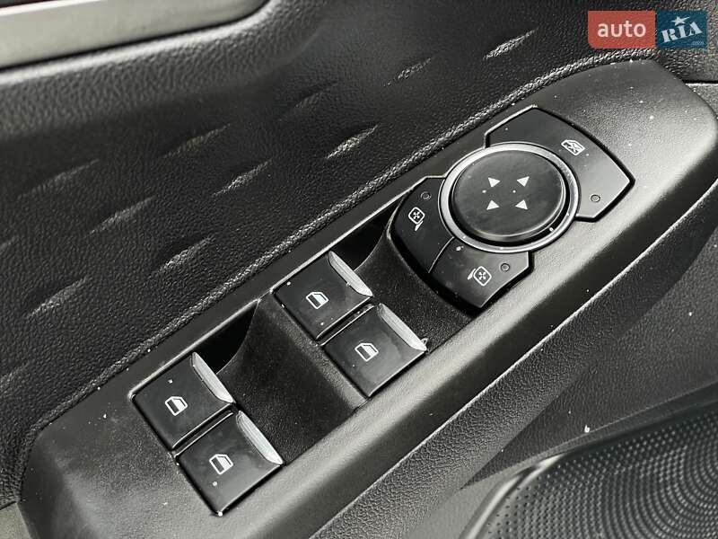 Внедорожник / Кроссовер Ford Escape 2020 в Бердичеве