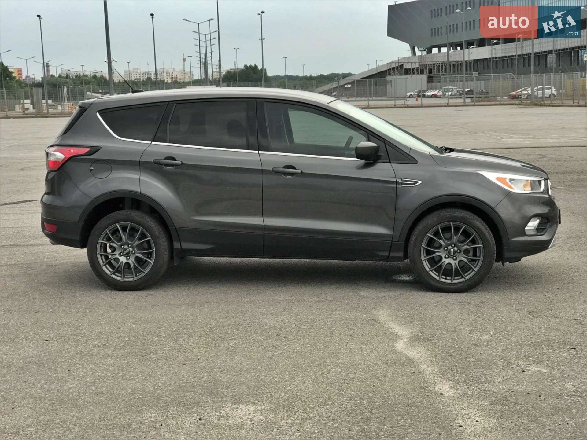 2017 Ford Escape - мініатюра 2