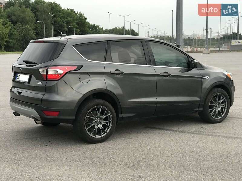 Ford Escape 2017