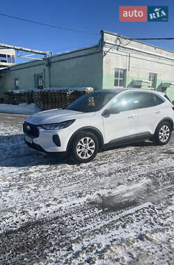 Позашляховик / Кросовер Ford Escape 2024 в Чернігові