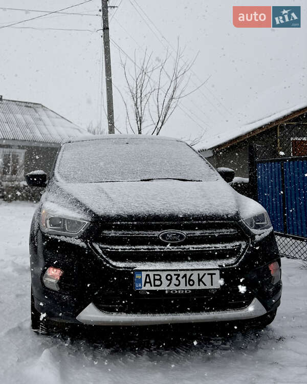 Позашляховик / Кросовер Ford Escape 2018 в Чемерівцях