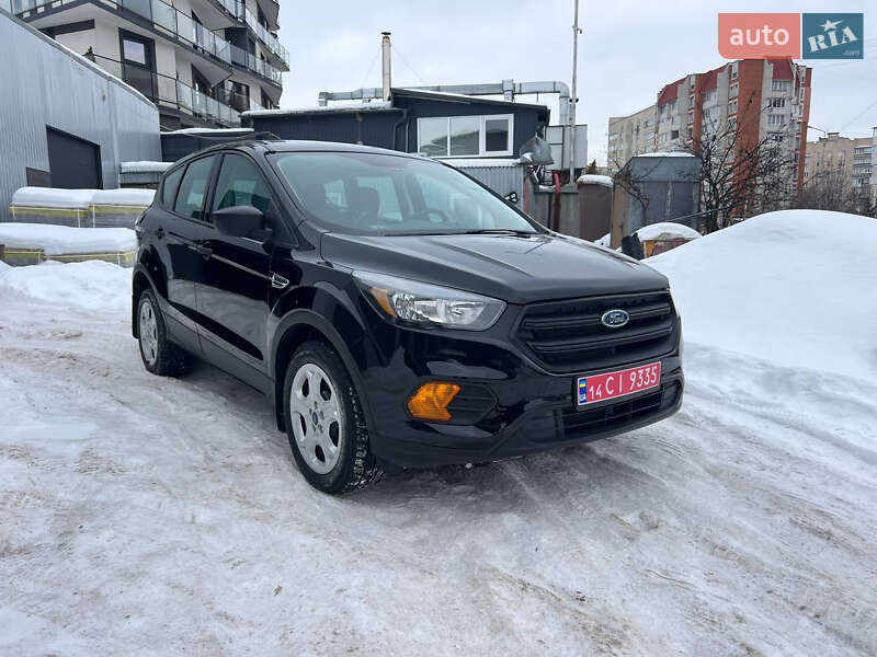 Внедорожник / Кроссовер Ford Escape 2017 в Тернополе фото Внедорожник / Кроссовер Ford Escape 2017 в Тернополе