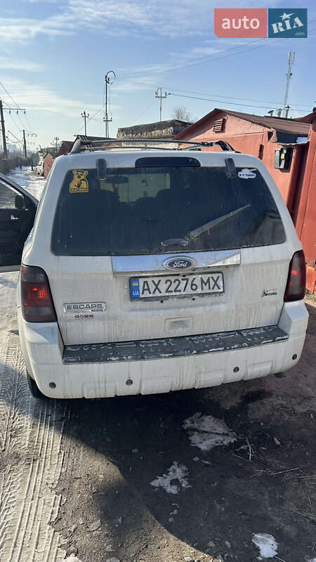 Внедорожник / Кроссовер Ford Escape 2010 в Киеве