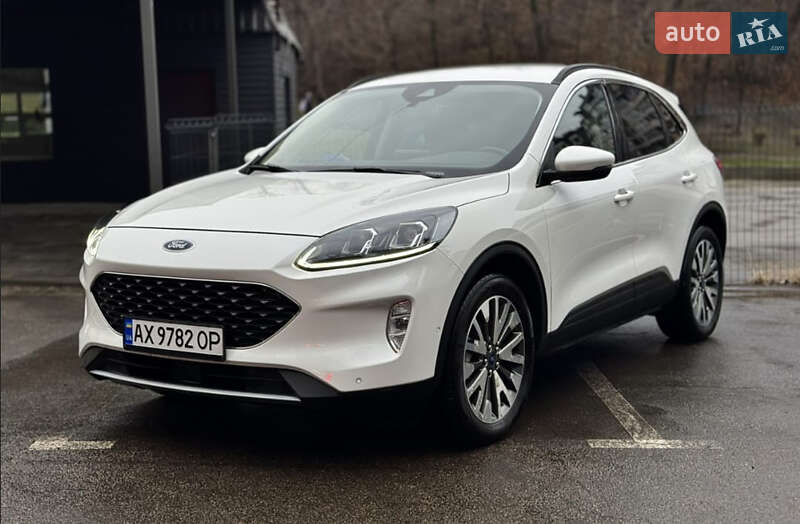 Внедорожник / Кроссовер Ford Escape 2020 в Киеве