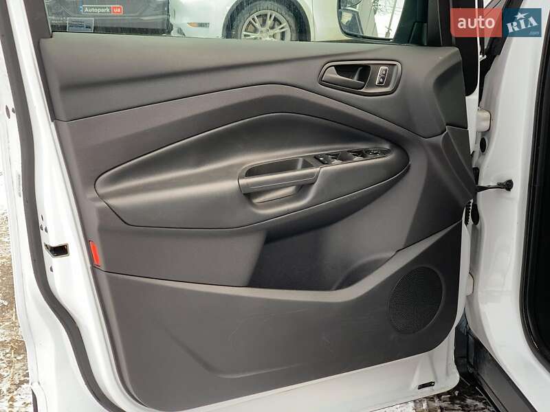 Позашляховик / Кросовер Ford Escape 2015 в Вінниці