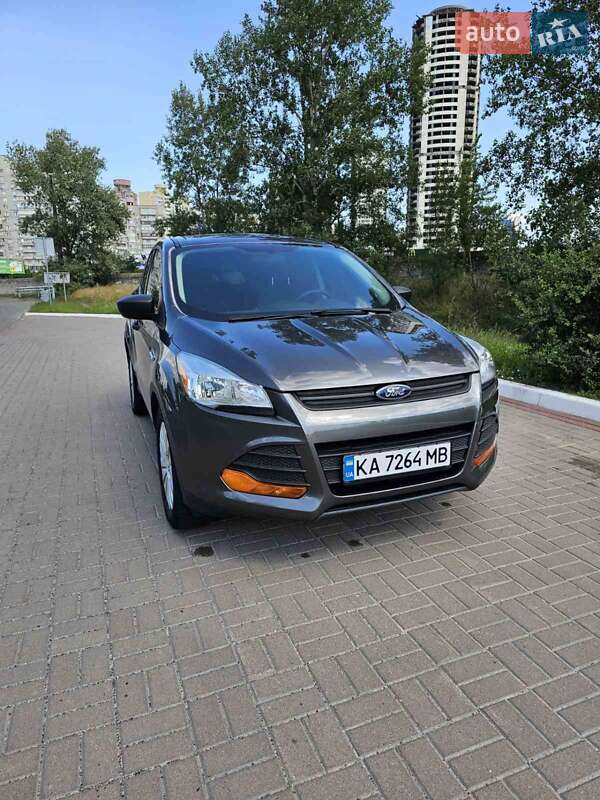 Внедорожник / Кроссовер Ford Escape 2015 в Киеве