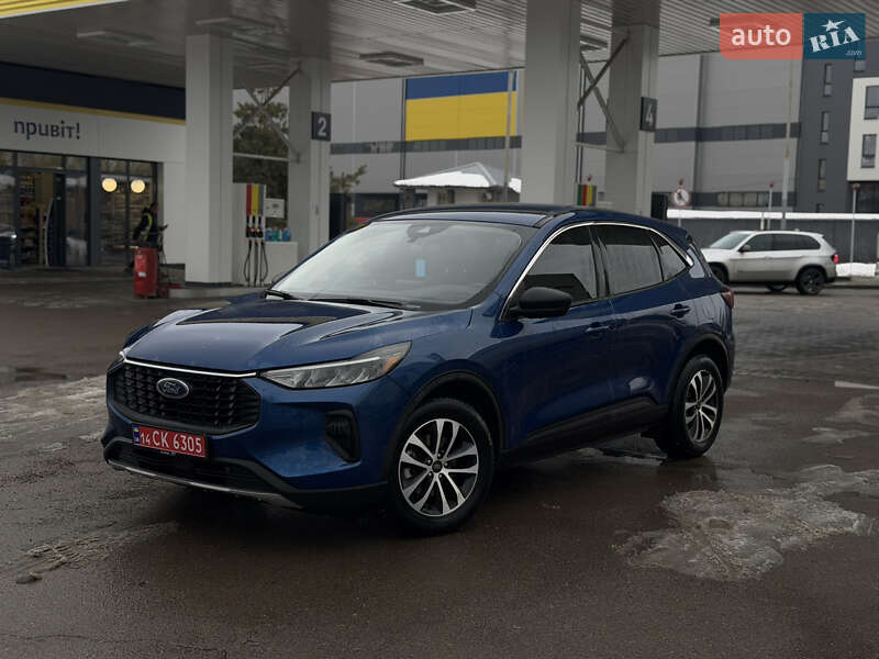 Внедорожник / Кроссовер Ford Escape 2023 в Львове