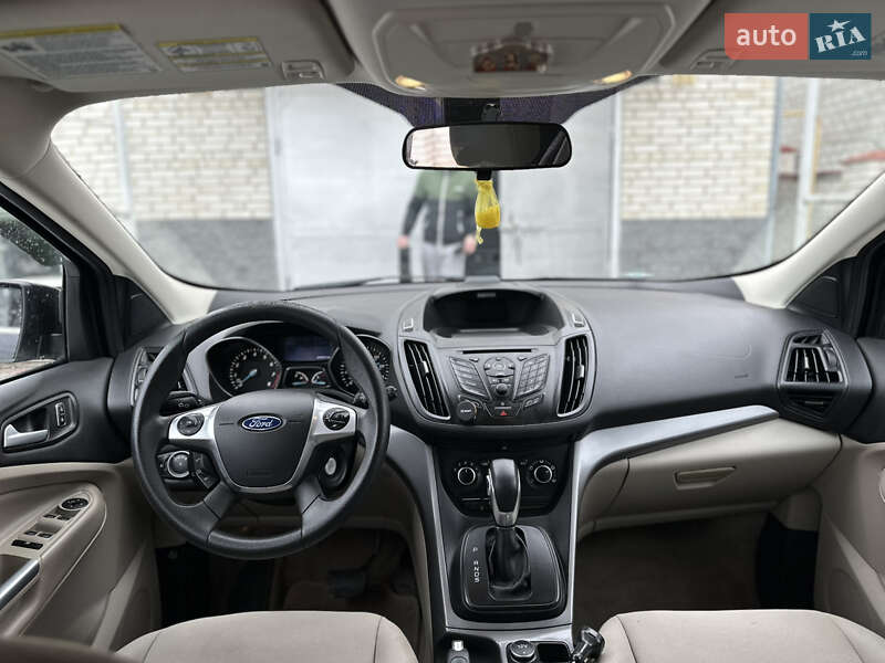 Позашляховик / Кросовер Ford Escape 2015 в Миколаєві