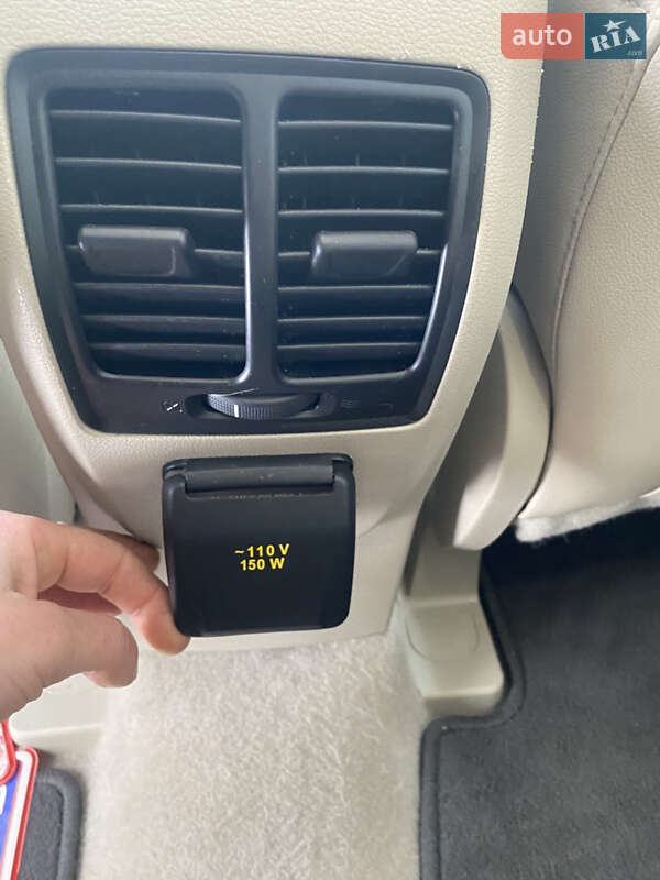 Позашляховик / Кросовер Ford Escape 2016 в Києві