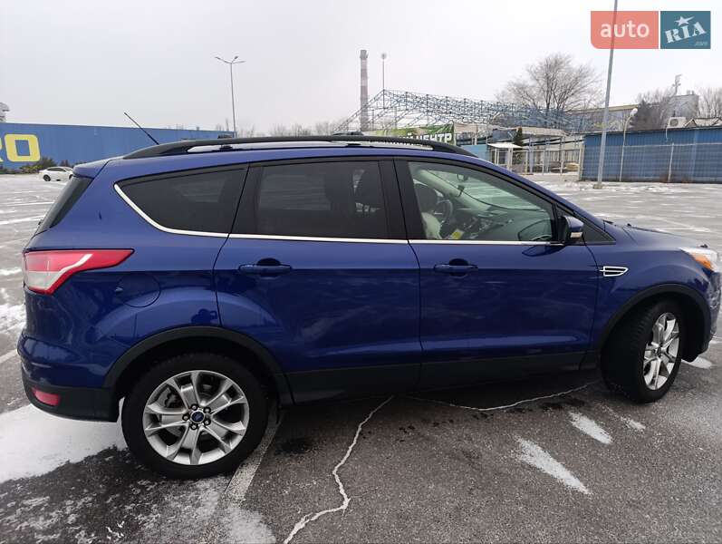 Внедорожник / Кроссовер Ford Escape 2012 в Днепре