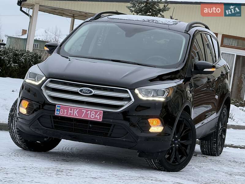 Позашляховик / Кросовер Ford Escape 2018 в Дрогобичі