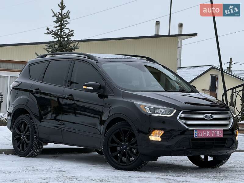 Позашляховик / Кросовер Ford Escape 2018 в Дрогобичі