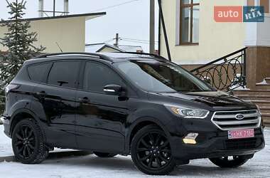 Позашляховик / Кросовер Ford Escape 2018 в Дрогобичі
