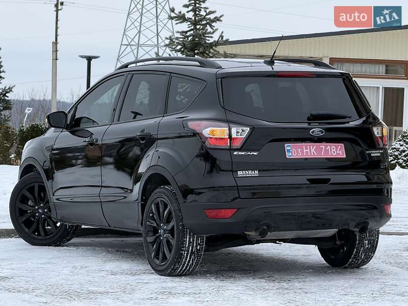 Позашляховик / Кросовер Ford Escape 2018 в Дрогобичі