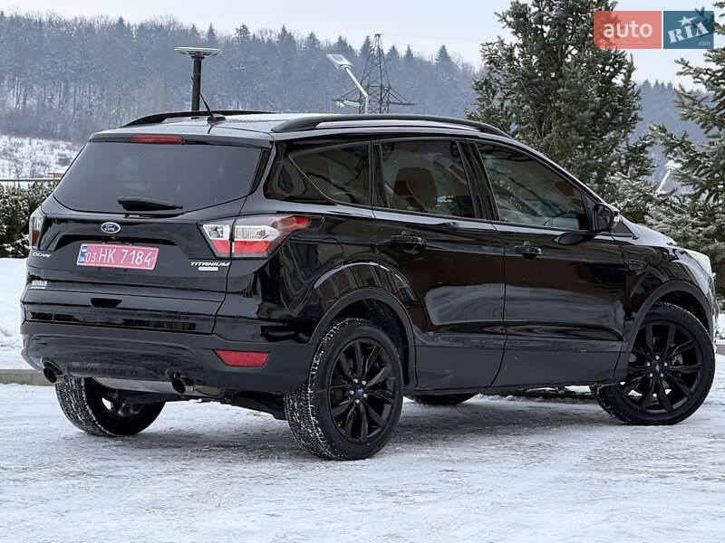 Позашляховик / Кросовер Ford Escape 2018 в Дрогобичі