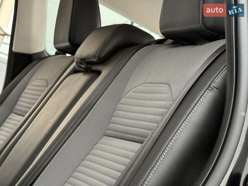 Позашляховик / Кросовер Ford Escape 2018 в Дрогобичі