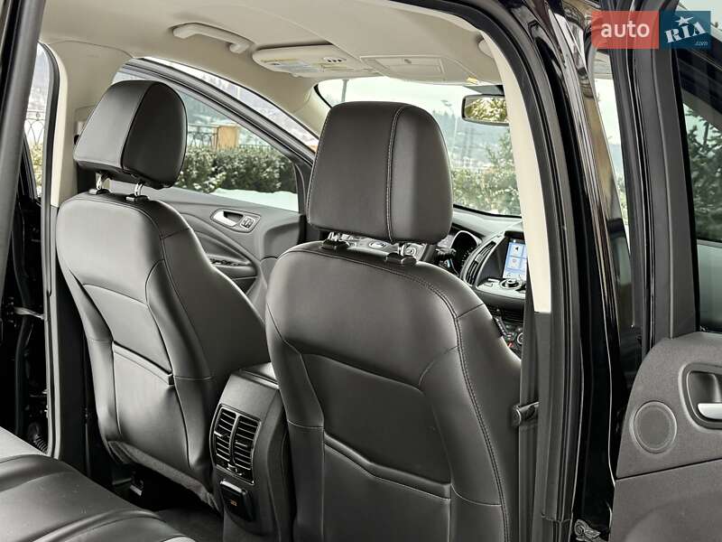 Позашляховик / Кросовер Ford Escape 2018 в Дрогобичі