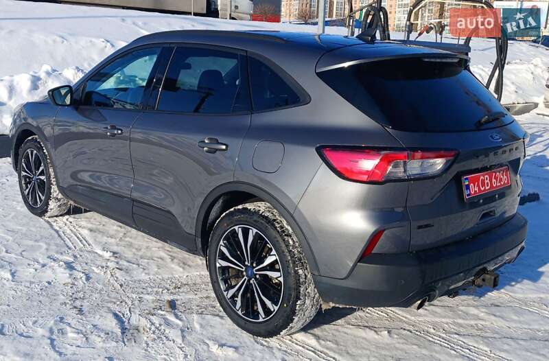 Позашляховик / Кросовер Ford Escape 2022 в Софіївській Борщагівці