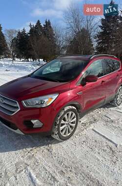 Внедорожник / Кроссовер Ford Escape 2019 в Львове