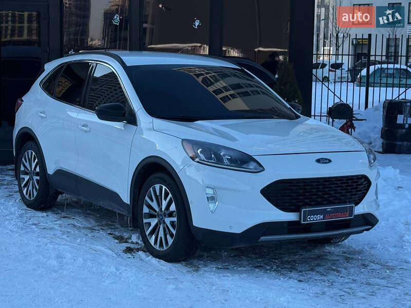 Позашляховик / Кросовер Ford Escape 2020 в Києві