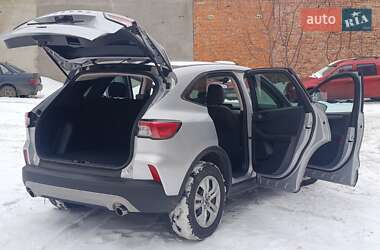 Позашляховик / Кросовер Ford Escape 2020 в Хмельницькому