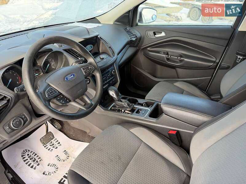 Позашляховик / Кросовер Ford Escape 2019 в Луцьку