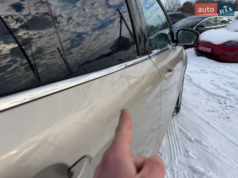 Позашляховик / Кросовер Ford Escape 2017 в Луцьку