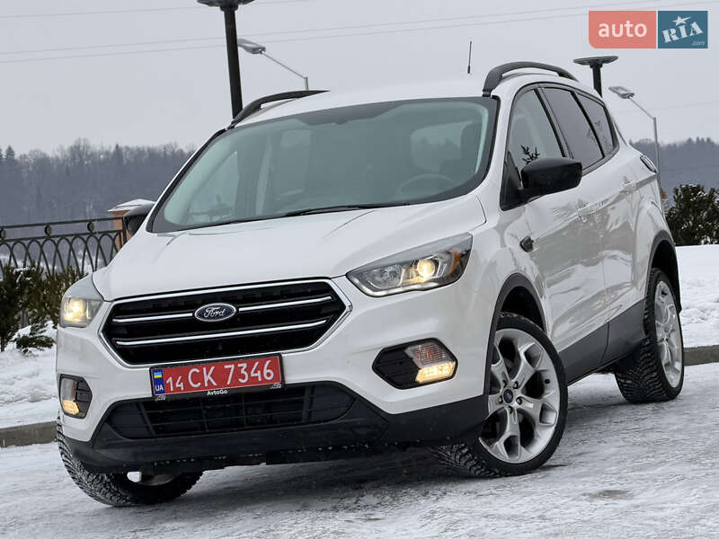 Внедорожник / Кроссовер Ford Escape 2018 в Дрогобыче