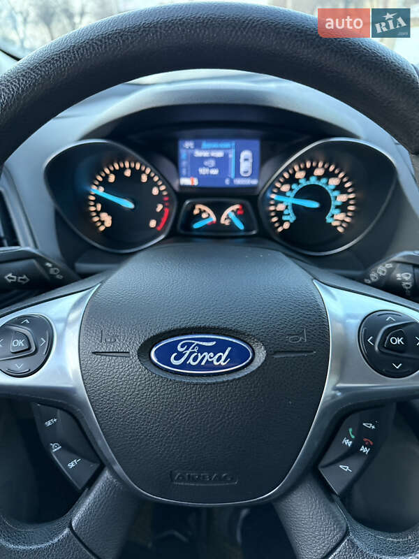 Позашляховик / Кросовер Ford Escape 2014 в Чернівцях фото 28 Позашляховик / Кросовер Ford Escape 2014 в Чернівцях