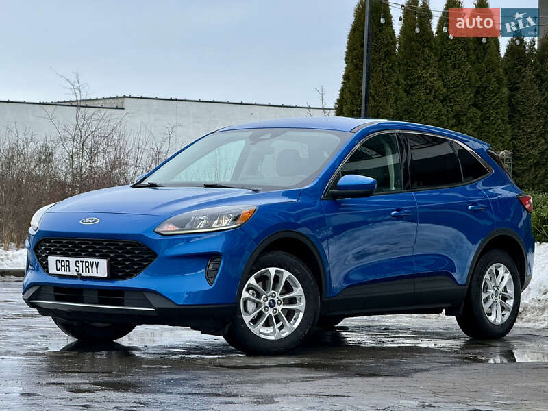 Внедорожник / Кроссовер Ford Escape 2019 в Стрые