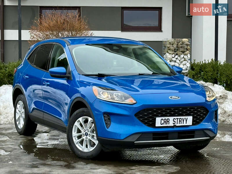 Внедорожник / Кроссовер Ford Escape 2019 в Стрые