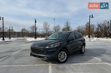 Внедорожник / Кроссовер Ford Escape 2020 в Ровно