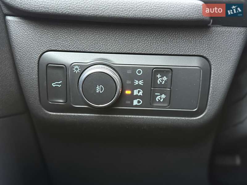 Позашляховик / Кросовер Ford Escape 2021 в Києві фото 26 Позашляховик / Кросовер Ford Escape 2021 в Києві