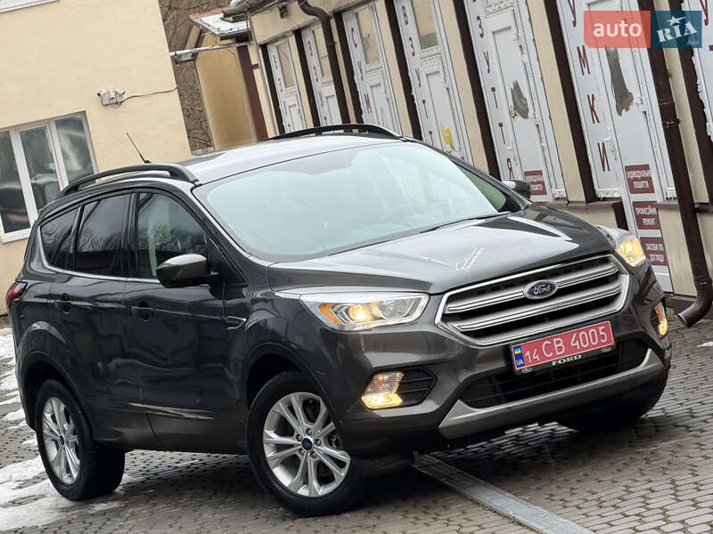 Позашляховик / Кросовер Ford Escape 2019 в Дрогобичі