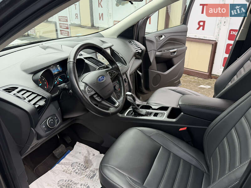 Позашляховик / Кросовер Ford Escape 2019 в Дрогобичі