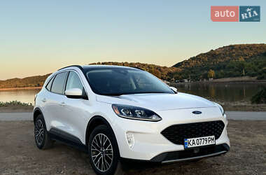 Внедорожник / Кроссовер Ford Escape 2021 в Полтаве