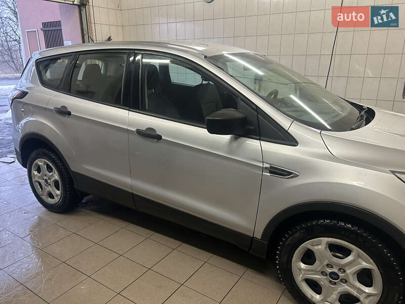 Внедорожник / Кроссовер Ford Escape 2018 в Ровно фото 5 Внедорожник / Кроссовер Ford Escape 2018 в Ровно
