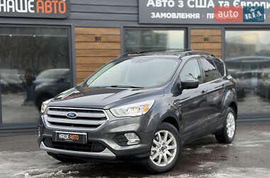 Внедорожник / Кроссовер Ford Escape 2018 в Шептицькому