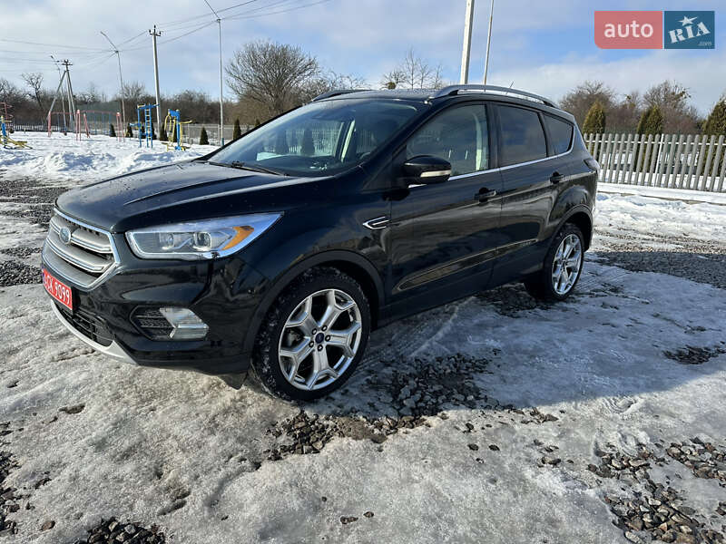 Внедорожник / Кроссовер Ford Escape 2017 в Каменке-Бугской фото Внедорожник / Кроссовер Ford Escape 2017 в Каменке-Бугской