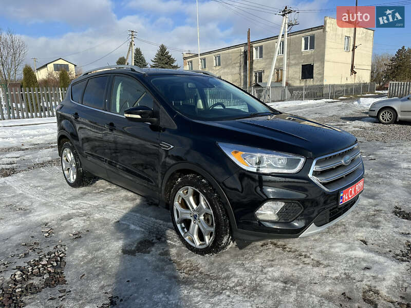 Внедорожник / Кроссовер Ford Escape 2017 в Каменке-Бугской фото 12 Внедорожник / Кроссовер Ford Escape 2017 в Каменке-Бугской