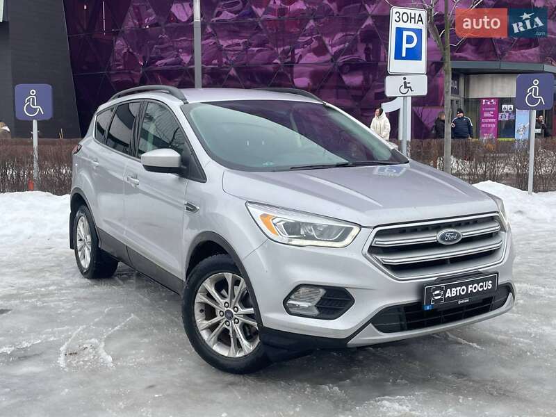 Внедорожник / Кроссовер Ford Escape 2017 в Киеве фото Внедорожник / Кроссовер Ford Escape 2017 в Киеве