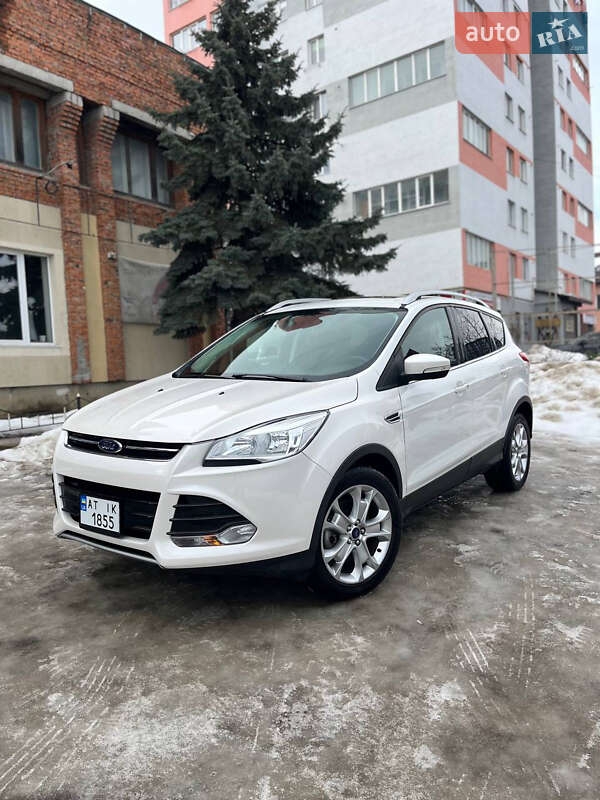 Внедорожник / Кроссовер Ford Escape 2015 в Ивано-Франковске