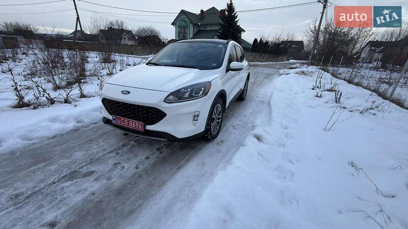 Внедорожник / Кроссовер Ford Escape 2019 в Ивано-Франковске