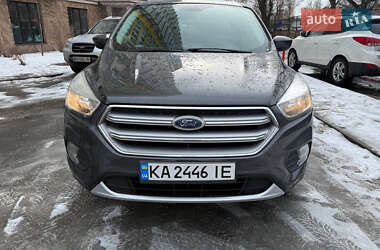 Позашляховик / Кросовер Ford Escape 2017 в Києві